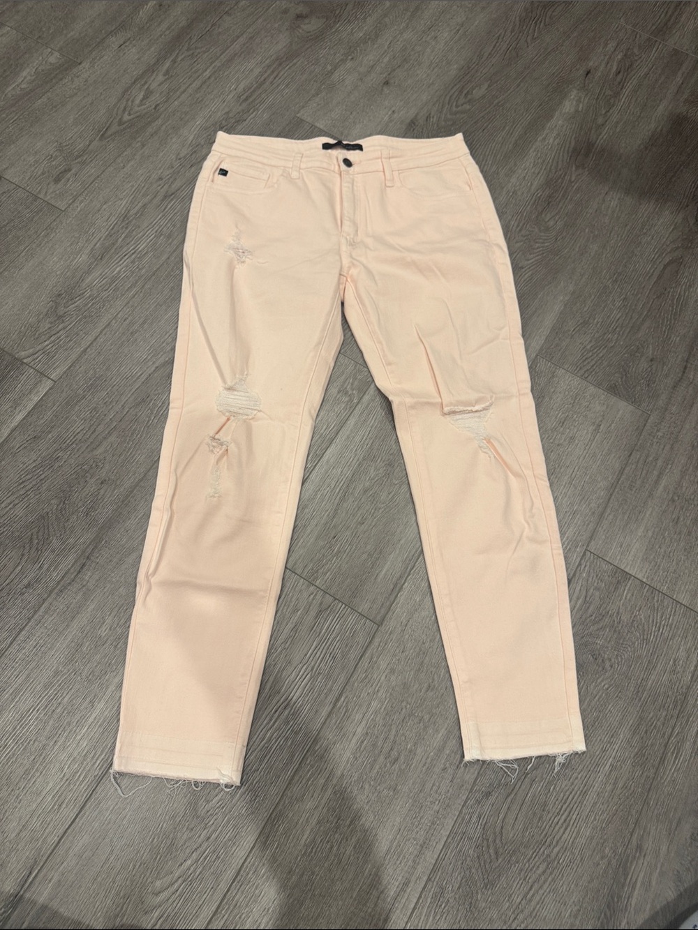 KANCAN Light Blush Distressed Skinny stretch Jeans Size 30 j2